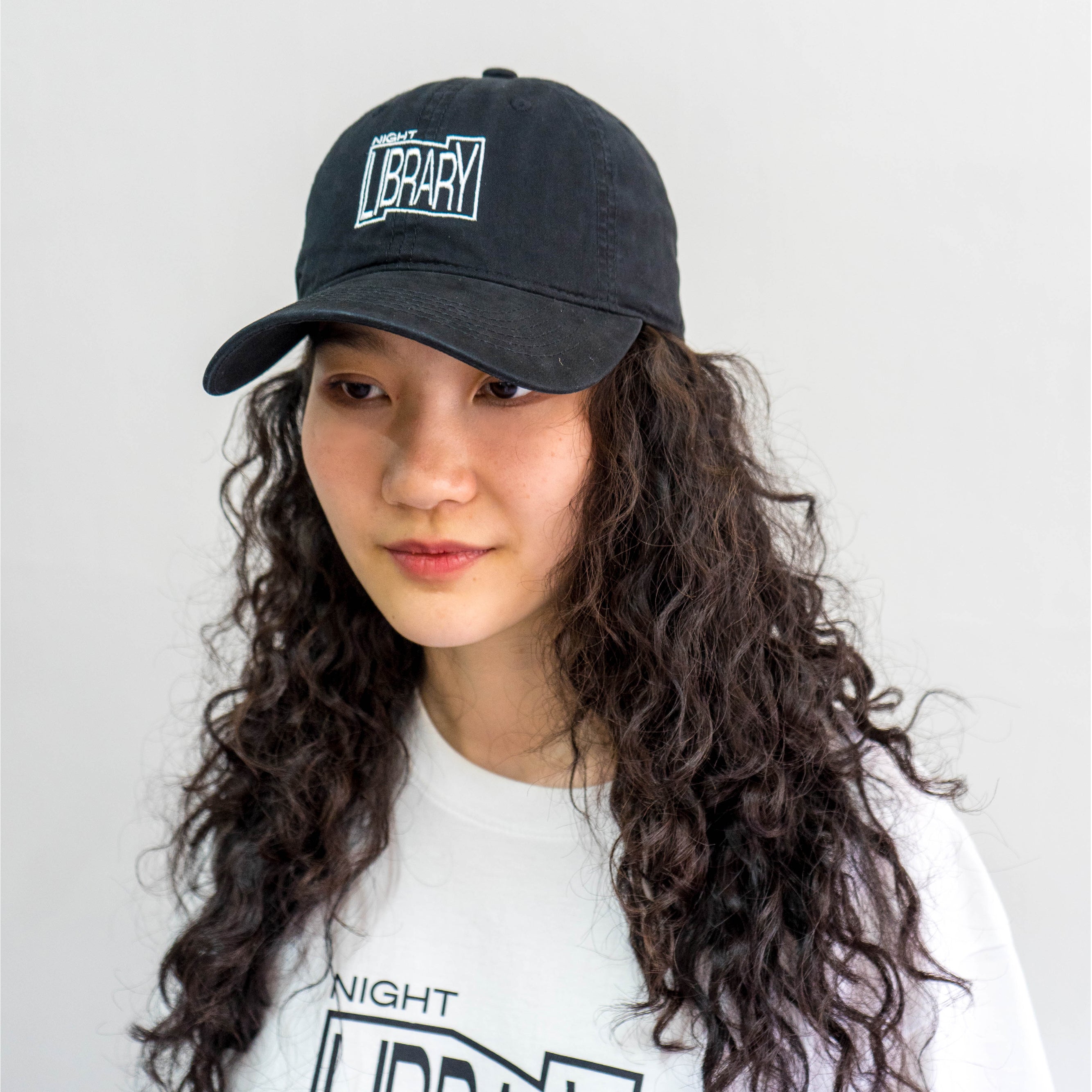 Night Library's CAP (Black)