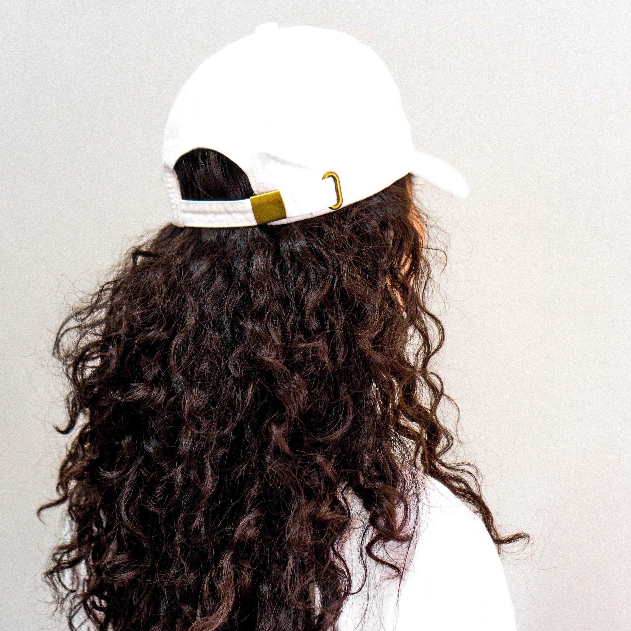 Night Library's CAP (White)
